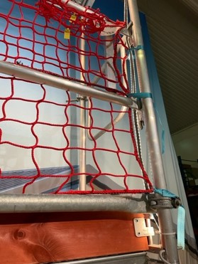 Horisontalstag f�r diagonalstagsfack