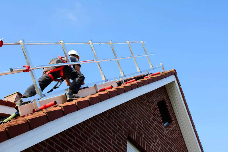 RSS Fallskyddspaket, Gavel