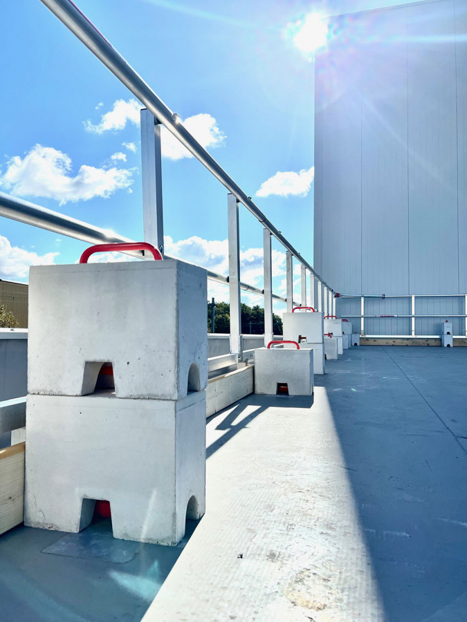 RSS Fallskyddspaket, Gavel