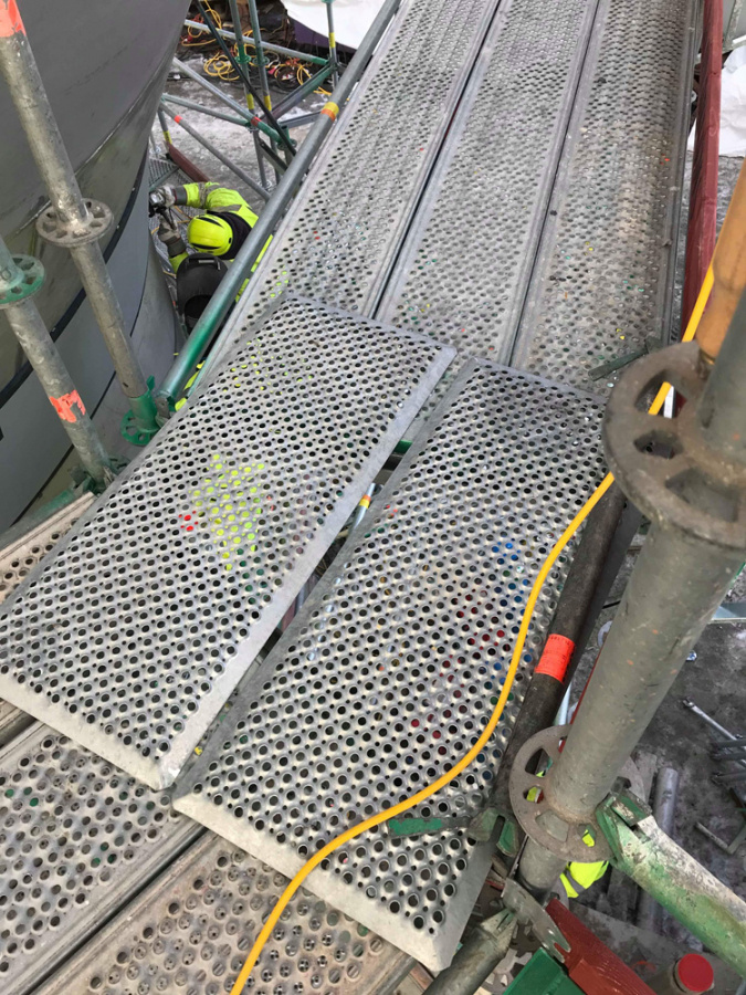 T�ckpl�t till plattform 1,055 x 0,315 m